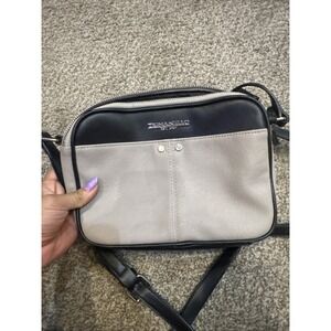 Tignanello Tan Black‎ Bag Crossbody Purse